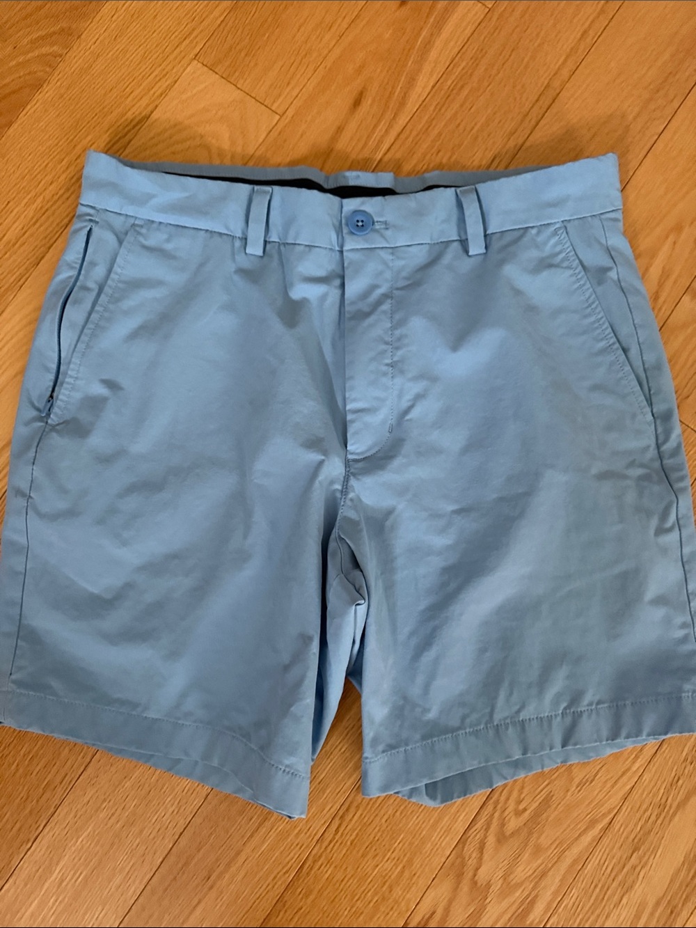 Vineyard Vines Light Blue Men’s Flat Front Chino Shorts